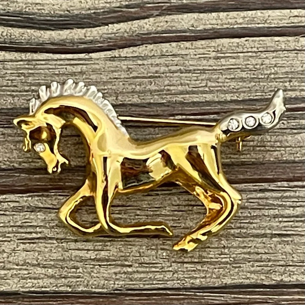 Horse Brooch Pin Equestrian Galloping Faux Diamond Embellished Gold Silver Toned